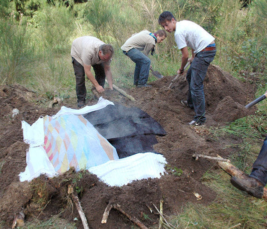A Hangi Making Guide by John van Zanen