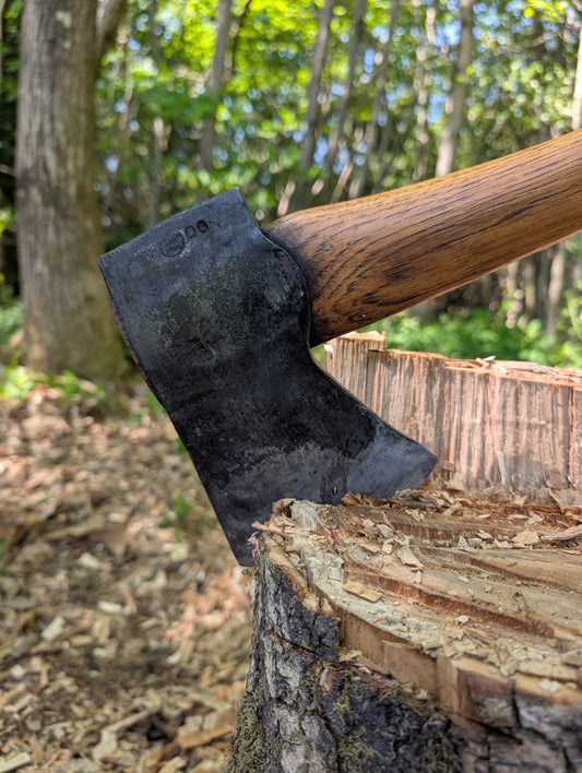 The Ultimate Felling Axe: Gränsfors Bruk’s Hand-Forged Powerhouse for the Wilderness