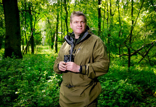 Wilderness Walks with Ray Mears – Episode 2 - 'Thames Path'